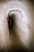 2002 р. Інтер’єр печерного проходу (2)