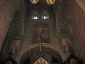 Східна стіна над іконостасом