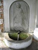 2006 р. Джерело і рельєф ангела