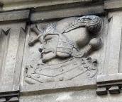 Метопа із гербовим знаком (2)