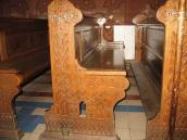 2008 р. Різьблений торець лави