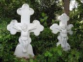 2006 р. Фігурні надгробні хрести із…