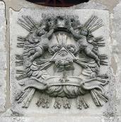 Символічний рельєф «Недресане око»