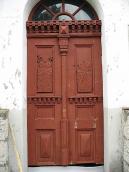 2006 р. Різьблені двері