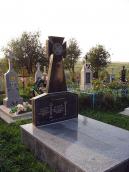 Могила родини Дацків