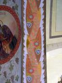 Живописний орнамент арки