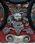 Різьблена прикраса