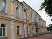 2011 р. Головний фасад в ракурсі