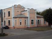 Будинок (пров. Пушкіна, 2)