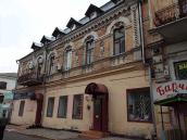 2017 р. Фасад по вул. Небесної Сотні