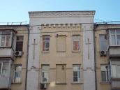 Верхня частина головнго фасаду