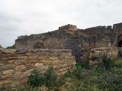 Поперечний мур портового двора