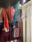 Муднир вояка (російського?). Алебарди