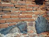 2021 р. Суміш каменю та цегли в…