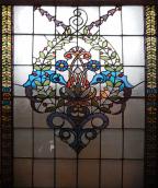 Центральна частина вітража сходової…