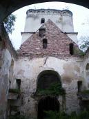 2016 р. Вид на наву і башту