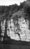 1977 р. Прямовисна стіна каньйону вище…