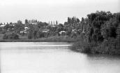 1983 р. Краєвид зі ставком біля…