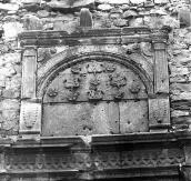 Фронтон брами