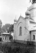 Дзвіниця і бічний фасад церкви