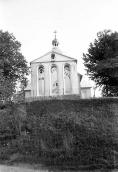 1990 р. Дзвіниця і церква. Вигляд з…