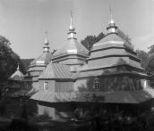 1993 р. Дзвіниця і церква. Вигляд з…