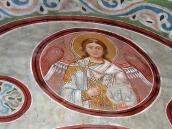 Ангел 5 у медальйоні (на стіні)