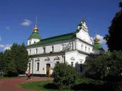 Трапезна церква