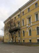 Бічний фасад. Вигляд з позиції А4