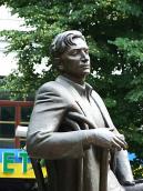 Півпостать