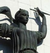 Півпостать