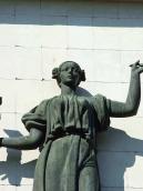 Півпостать