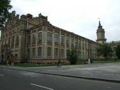 2007 р. Східне крило