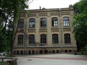 2007 р. Фрагмент торцевого фасаду…