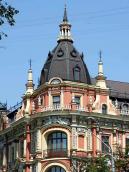 Наріжна башта