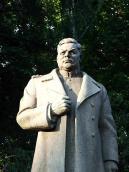 Півпостать