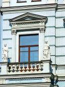 Вікно 3-го поверху (ліве)