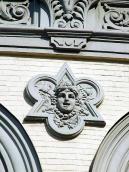 Рельєфна маска (Комедія ?)