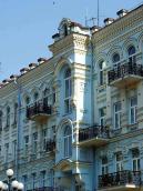 2007 р. Фрагмент фасаду з еркером