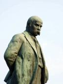 Півпостать