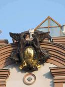 Генії з гербом