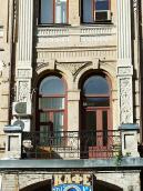 Фрагмент фасаду 2-го поверха