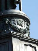 Циліндричний постамент