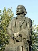 Півпостать