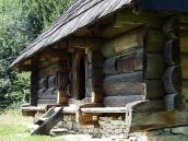 2007 р. Головний фасад у ракурсі