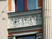 Правий простінок з рельєфом (2)