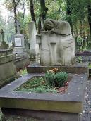 Могила А.Труш (1877 – 1954)