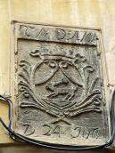 Рельєф над порталом