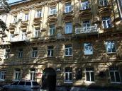 2007 р. Ліва частина головного фасаду