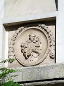 Барельєф св.Антонія